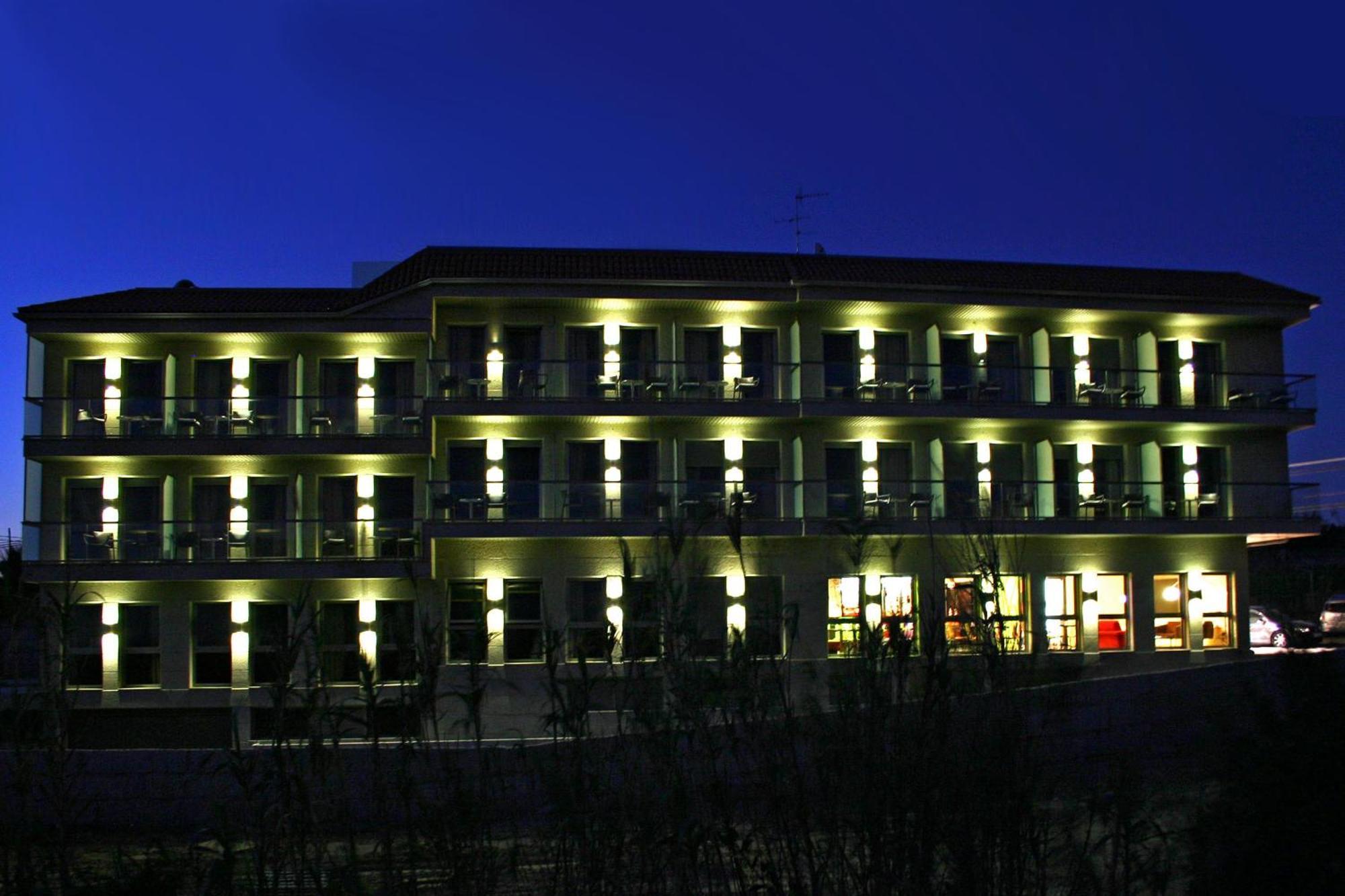 Hotel Royal Nayef Portonovo Exterior foto