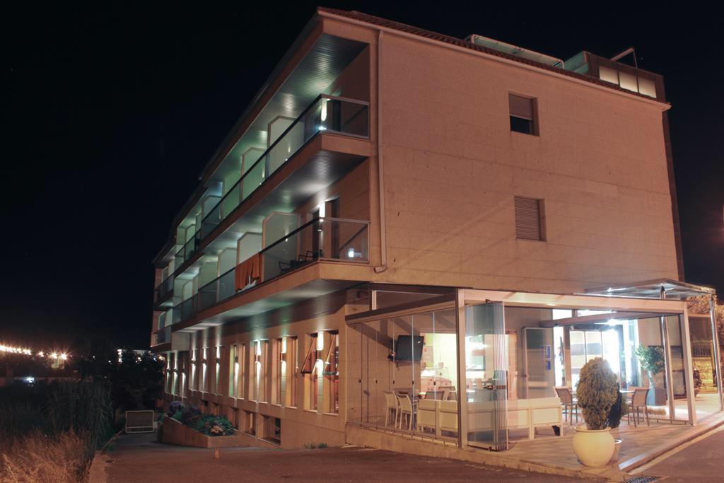 Hotel Royal Nayef Portonovo Exterior foto